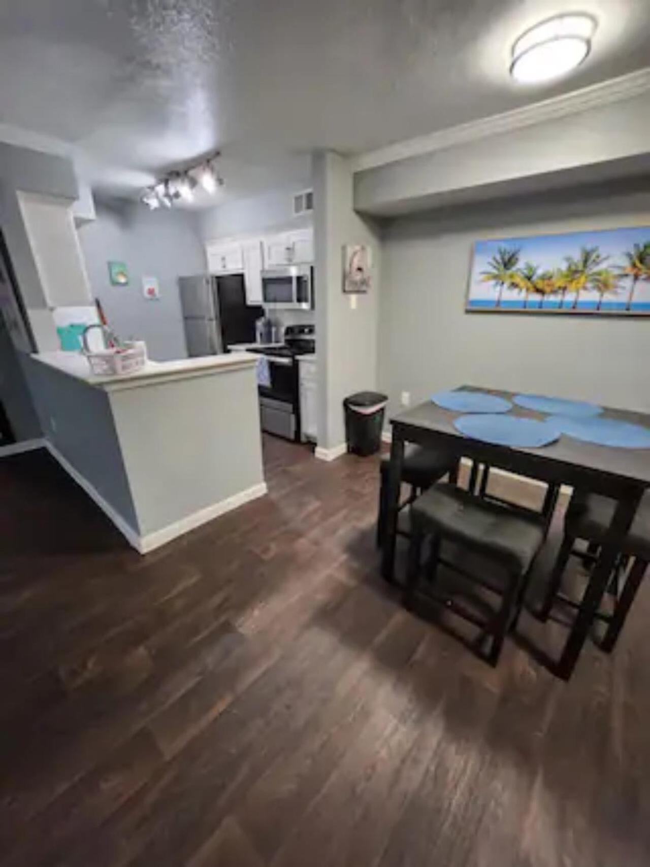 Blue Shark *B501* @ Medical Center 1Br Modern King Apartment With Private Patio Х'юстон Екстер'єр фото