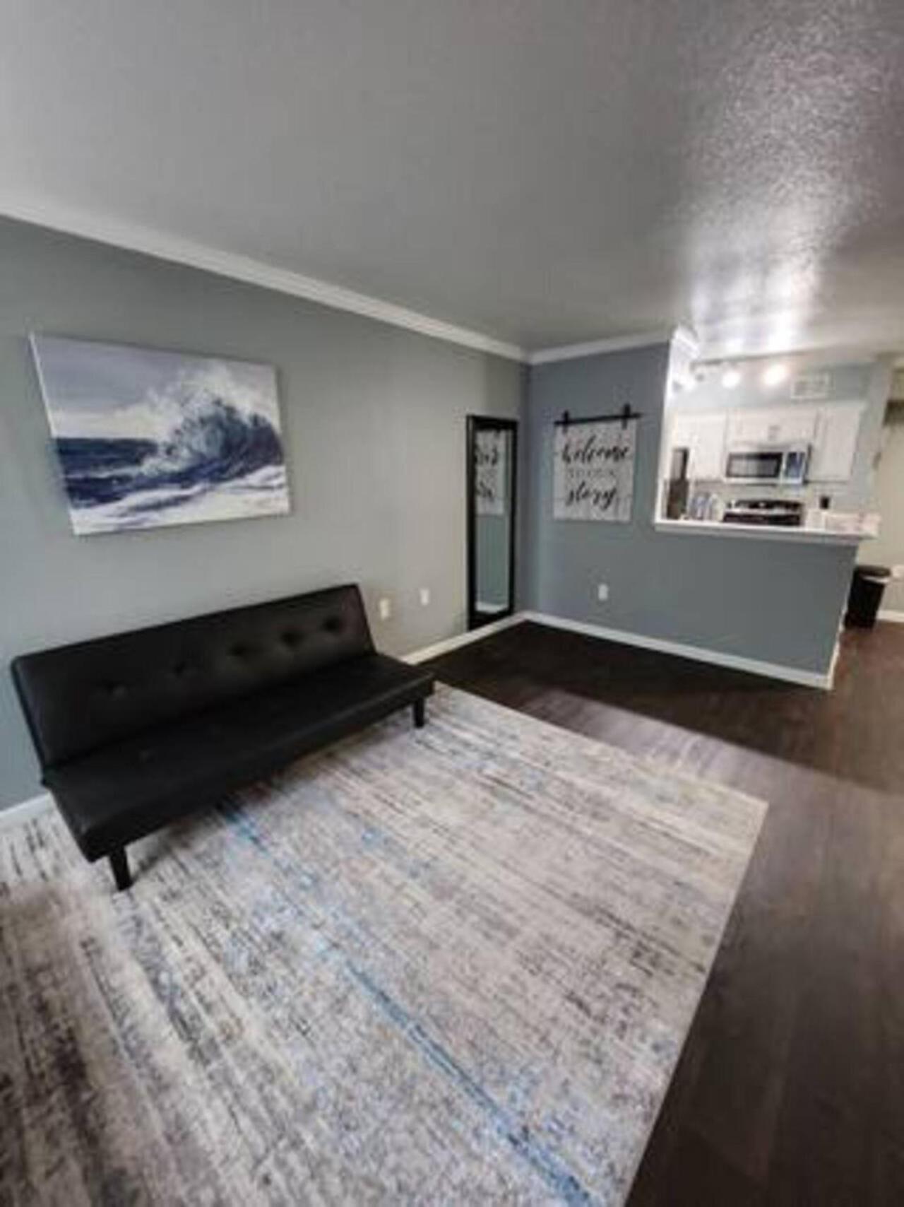 Blue Shark *B501* @ Medical Center 1Br Modern King Apartment With Private Patio Х'юстон Екстер'єр фото