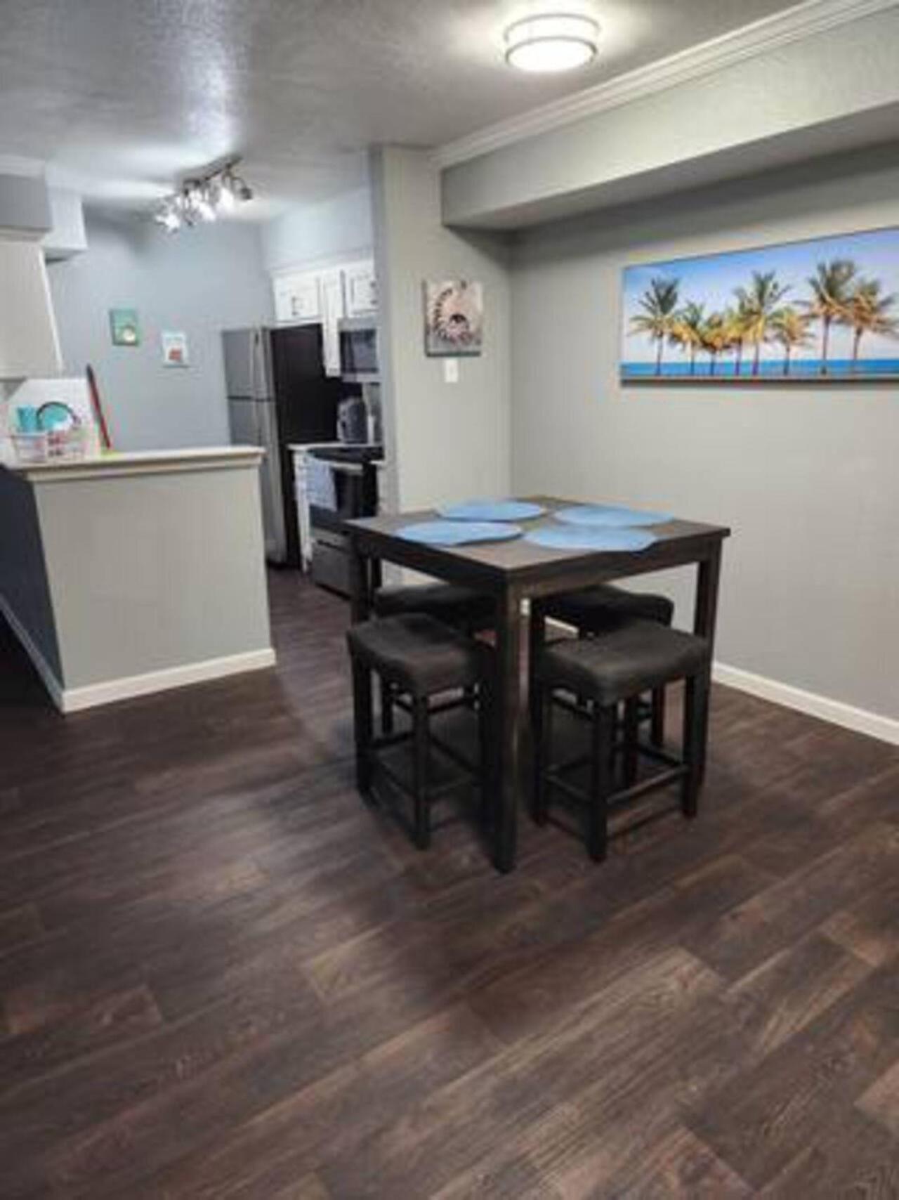 Blue Shark *B501* @ Medical Center 1Br Modern King Apartment With Private Patio Х'юстон Екстер'єр фото